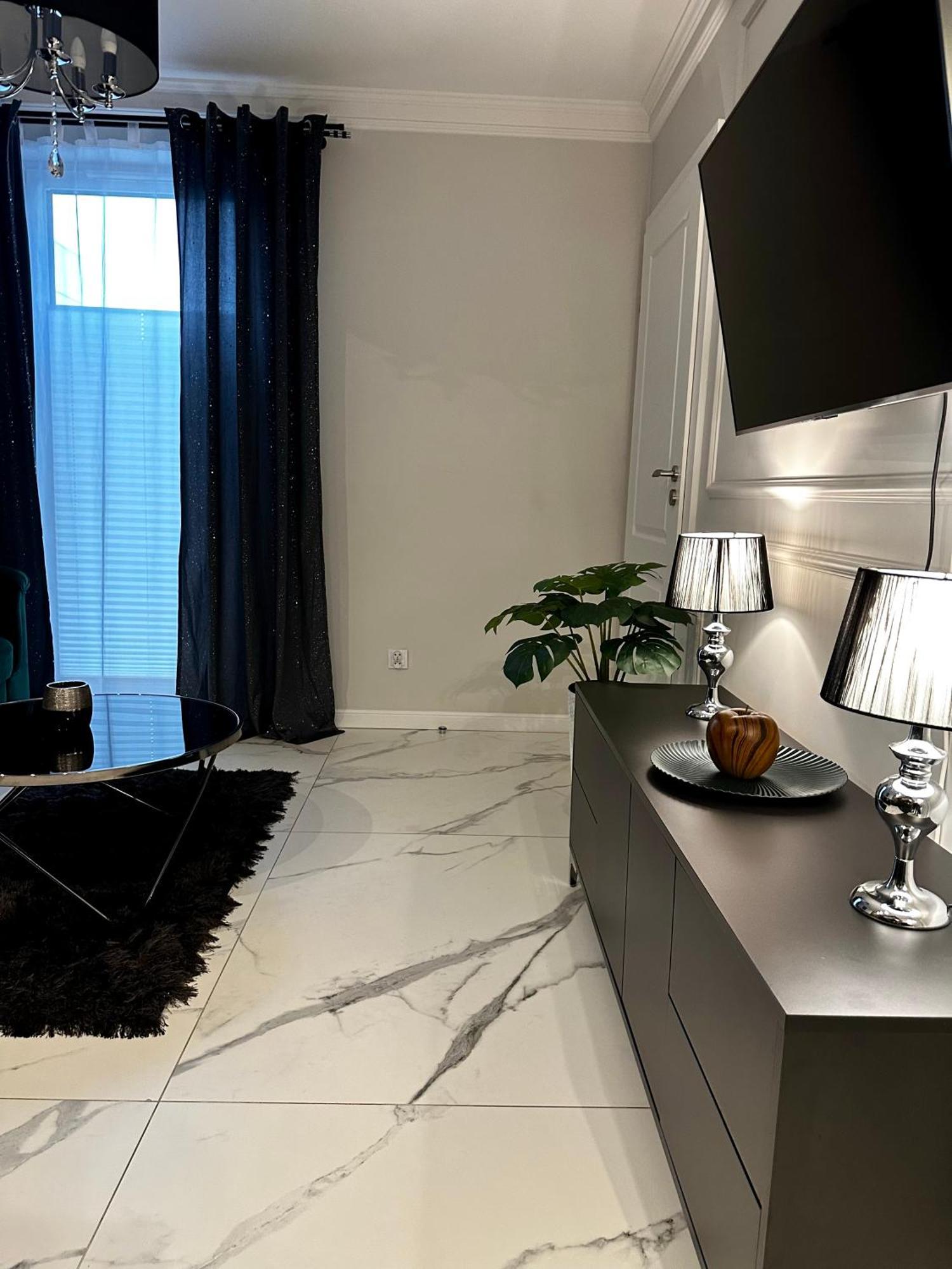 Apartment Kielce- Saphire Przy Zalew Kielecki, Faktura, Parking, Centrum Kielce